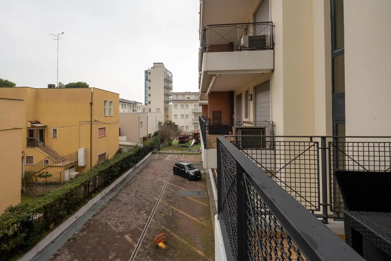 Immobiliare Jvl - Santa Monica Apartment Lido di Jesolo 0*,  Italy