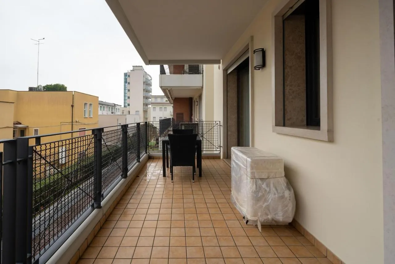 Immobiliare Jvl - Santa Monica Apartment Lido di Jesolo 0*,  Italy